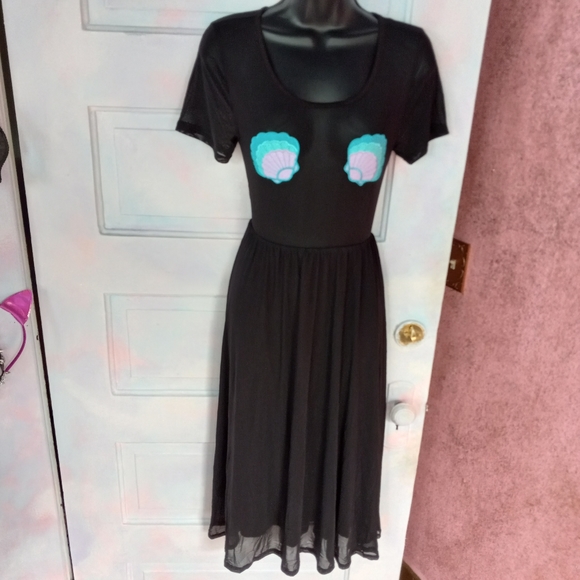 LAST 1! Iron fist mermaid nwt soft flowy maxi w sheer mesh top & seashell pastie - Picture 12 of 16